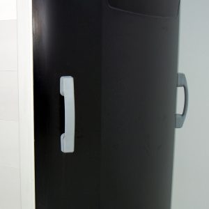 Ifor Williams Pferdeanhänger HBX 506 | Sattelkammer | Neues Modell | Schwarz – Bild 12