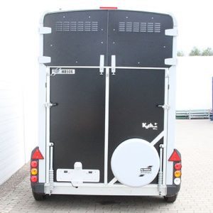 Ifor Williams Pferdeanhänger HB506|Sattelkammer|schwarz – Bild 4